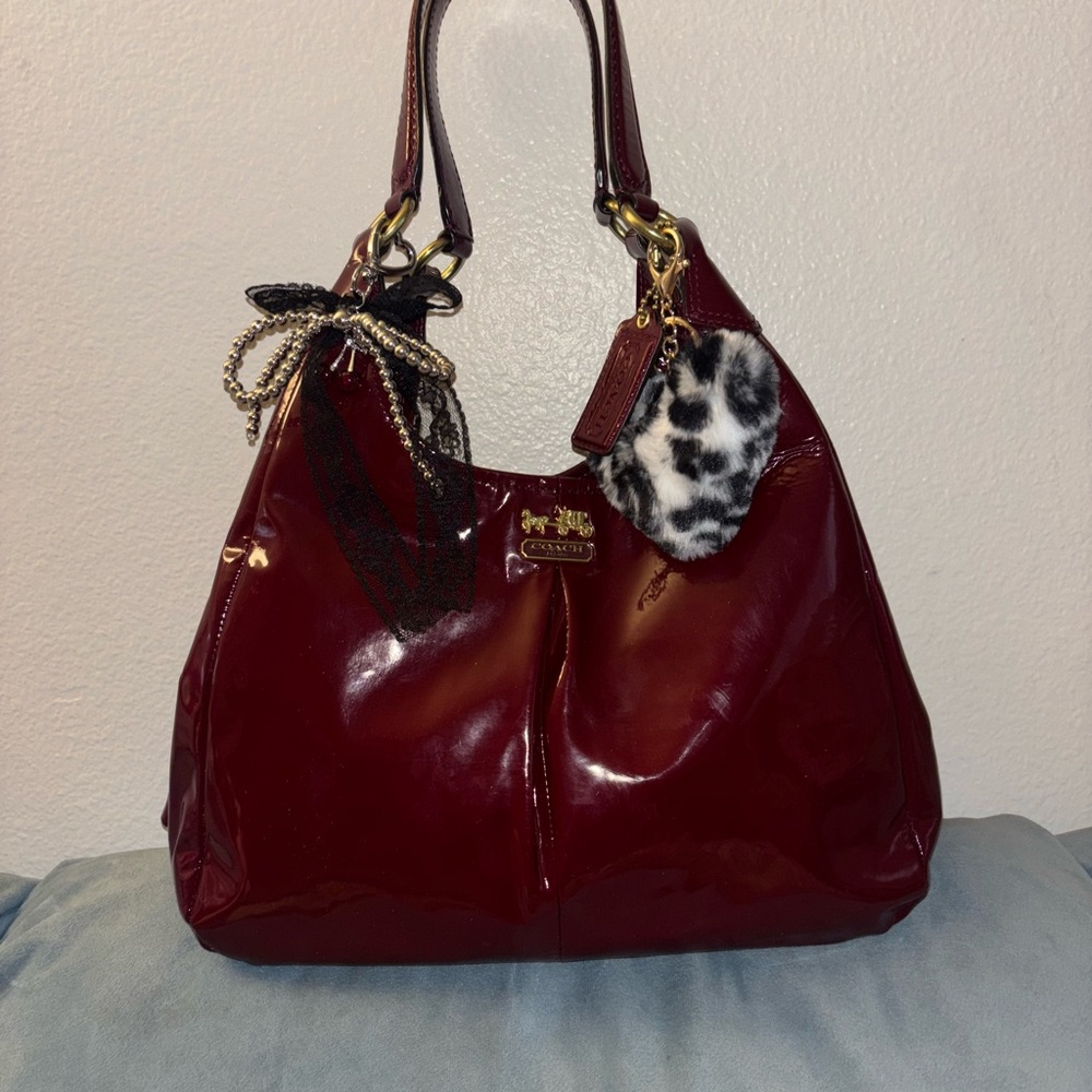 Vintage Coach Burgundy Red patent leather Hobo Bag